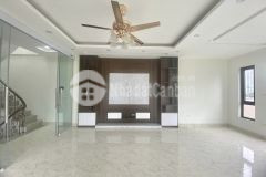 Bán nhà hoàng hoa thám, nhà mới ở ngay, 55m2 7t, ô tô kd. giá 11,5 tỷ. lh 034.915.7982.