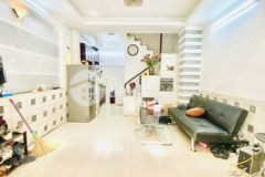 Bán gấp nhà mới 5 lầu hxh hoàng hoa thám sổ đẹp