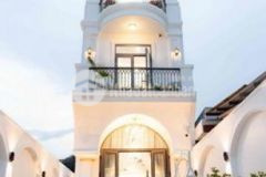 Bán nhà tân cổ điển siêu đẹp tại p hiệp thành tdm