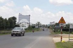 Nhà mặt tiền ql26 dục mỹ ninh hòa hơn 1000m2