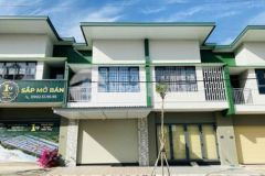 Nhà 2tầng kinh doanh ngay dối diện đh việt đức