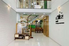 Siêu phẩm hxh trệt lửng 2 lầu st full nôi thất