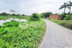 Đất gần bờ sông mát mẻ nở hậu xây nhà đẹp