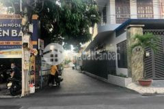 Nhà 1 t 1 l đối diện đại học sư phạm kĩ thuật