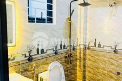 Bán nhà 5 tầng tổ 8 thạch bàn long biên