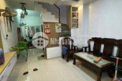 Vap bán căn nhỏ xinh chợ hàng phố