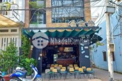 Bán nhà góc 3 mặt tiền bờ hồ huỳnh cương p an cư