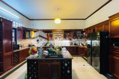 Biệt thự thái hà, khu quan chức vip 4 mặt thoáng. gara 3 oto, sân vườn. giá nhỉnh 200trm2