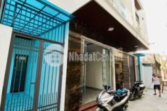 Chính chủ nhà mới đẹp sân cổng đường giải phóng