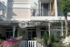 Nhà mt 80m2 khu tđc phong phú b chánh 4pn 3wc