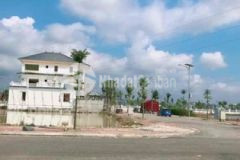 Mặt đường quảng trường bà triệu