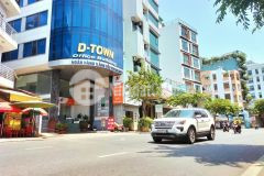 Bán nhà mtkd bạch đằng, 110m2, 3 tầng, hàng hiếm, cạnh sân bay, 25 tỷ.