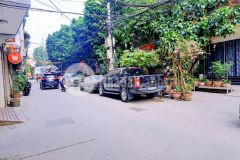 Mặt phố, gara ô tô, kinh doanh sầm uất phố láng trung, đống đa. 0911554873.