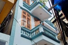 Bán nhà hồ ba mẫu lô góc 55m 4 tầng ở ngay