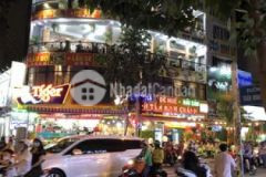 Sang quan nhâu ngay goc đương tuyêt đep