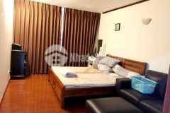 Cho thuê căn hộ chung cư vinaconex1 khuất duy tiến, dt 146m² có 3 ngủ, 2wc, full đồ, 13 triệu.