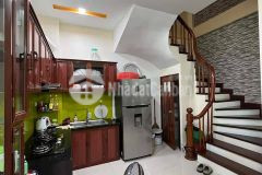 Nha yên hoa, 30m2 x 5 tâng, măt tiên rông, ngo nông, tiên ich vô van