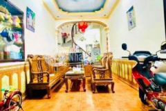 Ban nha phô kim giang lô goc 45m2 4t 4 7ty