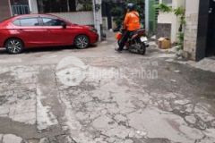 Nhà hồ biểu chánh 3 tấm hẻm 4m 4 4 tỷ nở hậu