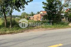 Đất mặt tiền tỉnh lo 2 mat tiền đuong đất