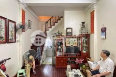 Bán nhà đẹp 3t trung tâm quận cầu giấy, 45m2x3t 4.4 tỷ