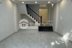 Nhà mới ở ngay 4 tầng hẻm thông thoáng 44m2 chỉ 7.6 tỷ