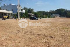 Chủ ngộp thở k có tiền trả ngân hàng lô đất hoàlợi