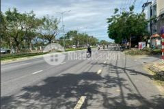 Bán đất đg lê văn hiến đối diện bv 600g giá 5 1 tỷ