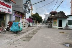 Kinh doanh cạnh chợ dân sih đương 8m thông các ngả