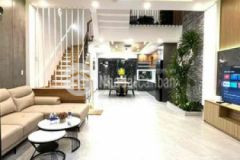 Nhà 3 tầng đường hoà minh 15