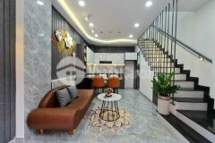 Nhà đẹp, phan xích long, 4 x 9m, 2 lầu, 4pn, 5.6 tỷ, bình thạnh