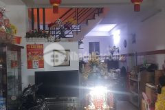 Bán nhà mặt tiền hẻm âu dương lân phường 3. 90m2 7pn.