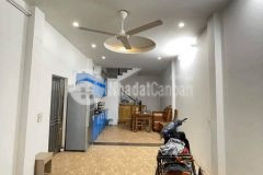 Bán nhà lô góc 3 mặt thoáng kinh doanh ngõ 165 cầu giấy, quận cầu giấy, 45m2 giá 6,15 tỷ