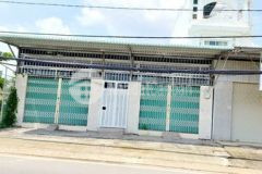 Nhà mặt tiền đào sư tích 10x30 giá 17 5 tỷ