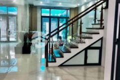 Bán gấp 125m nhà 3t ô tô đỗ sân kiêu kỵ