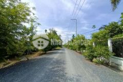 Đất vườn mặt tiền đường 174 dt 1000m2 20m x 50m