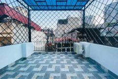 Nhà mặt ngõ trung tâm đống đa lô góc gần phố