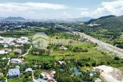 Bán gấp lô đất vĩnh trung xây nhà