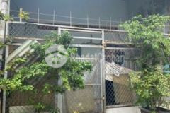 Nhà nát cư xá d khu bình phú 4x17m gần sát chợ