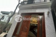 Bán nhà thạch bàn ngay đường cổ linh 50m x 4 tầng