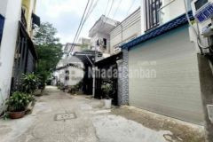 Nhà gác lửng 4x13 đường thông