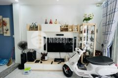 524 phan xích long p3 phú nhuận. diện tích 5,3x 20m, nơ hậu. dtcn 105m, trệt 2 lầu, dt sàn 200m