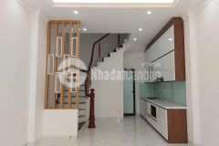 Bán nhà mới ở ngay hoàng hoa thám, ba đình, dt 35m2, giá 4,7 tỷ