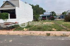 Cần bán lô đất tt cần đước 110m2