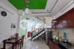 Bán nhà trường chinh quận 12 80m2, 3 tầng chỉ 6.5 tỷ tl