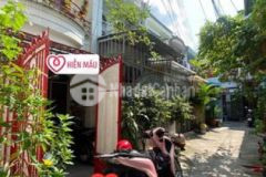 Bán nhà 1 cách một căn ra đường nguyễn duy cung