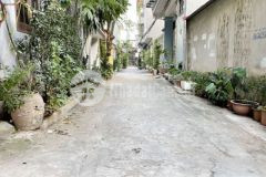 Bán gấp 76 8m2 lô góc nằm trong viện kinh tế