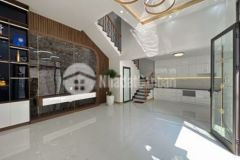 Nhà chợ hàng 4 tầng 50m2 cực thoáng sau mặt đường