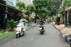 Mt đường số 4 p7 gv 4x17m 4 lầu