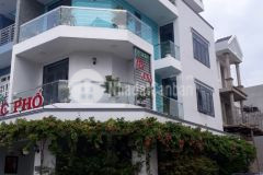 Bán nhà góc 2 mặt tiền cho thuê 13 triệu shr bình dương